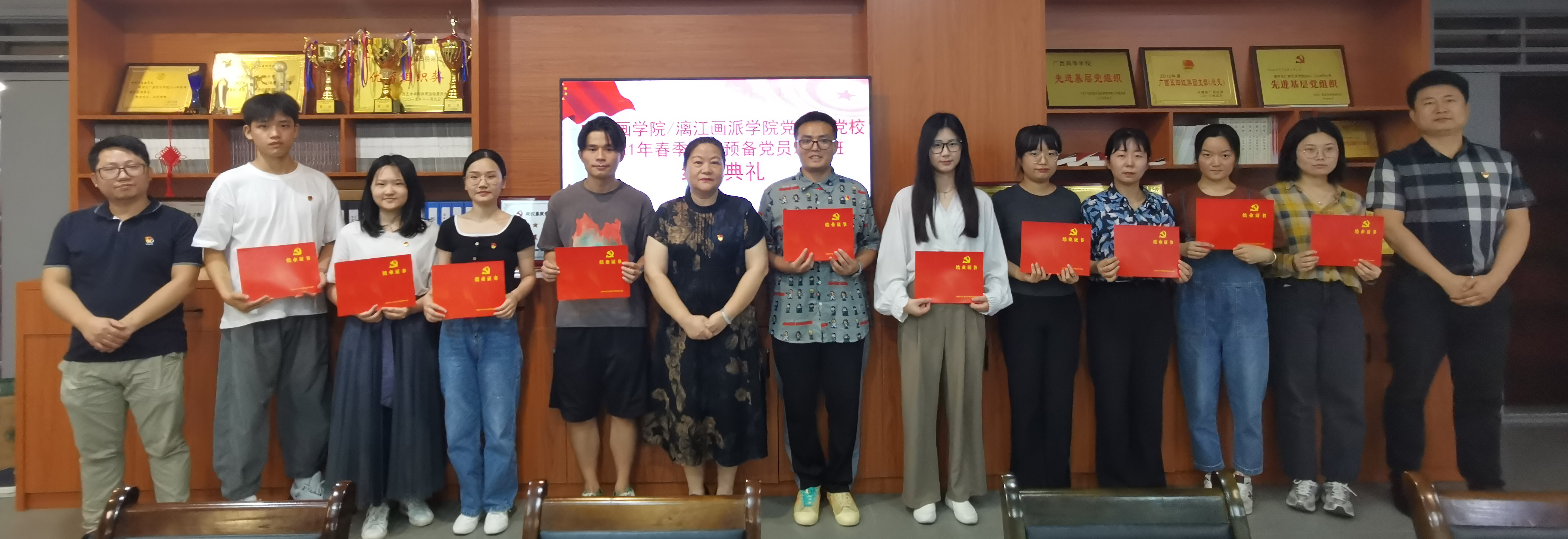 5bb25367ddfd487fad4ac9efb7b1efab.Jpeg 5bb25367ddfd487fad4ac9efb7b1efab.Jpeg