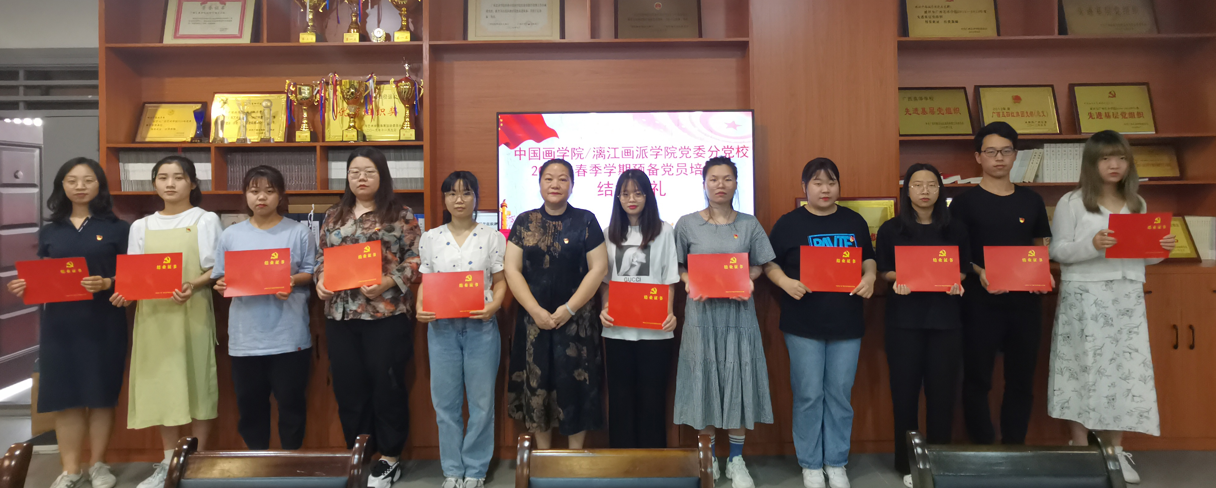 9a3e9b5e88b44fca9880d9d613b27ba7.Jpeg 9a3e9b5e88b44fca9880d9d613b27ba7.Jpeg