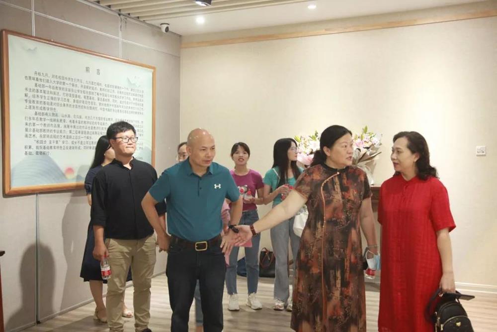 ebd7bd365e9e4d78914fd8e8440384e9.jpg ebd7bd365e9e4d78914fd8e8440384e9.jpg