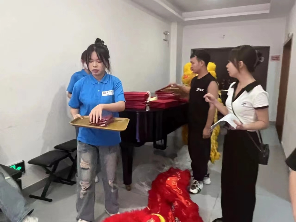 50d664b25ce84d259175b048fbae265b.jpg 50d664b25ce84d259175b048fbae265b.jpg