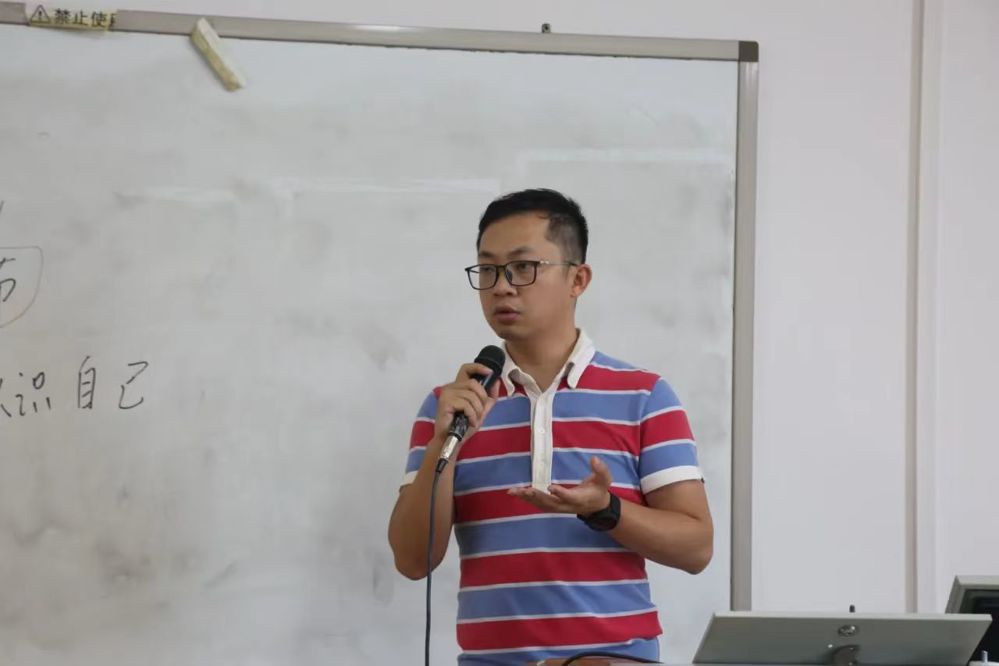 845da1676b6545a3b2b04b96f379ce04.jpg 845da1676b6545a3b2b04b96f379ce04.jpg