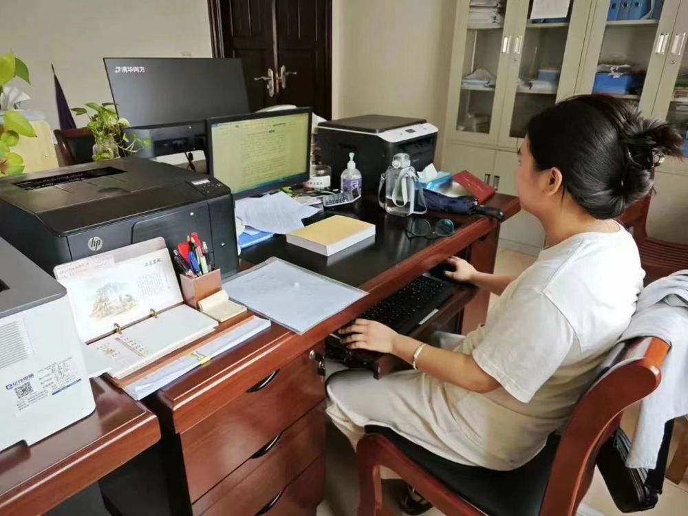 eb46ffa340534f8aa55099ddf71d5f97.jpg eb46ffa340534f8aa55099ddf71d5f97.jpg