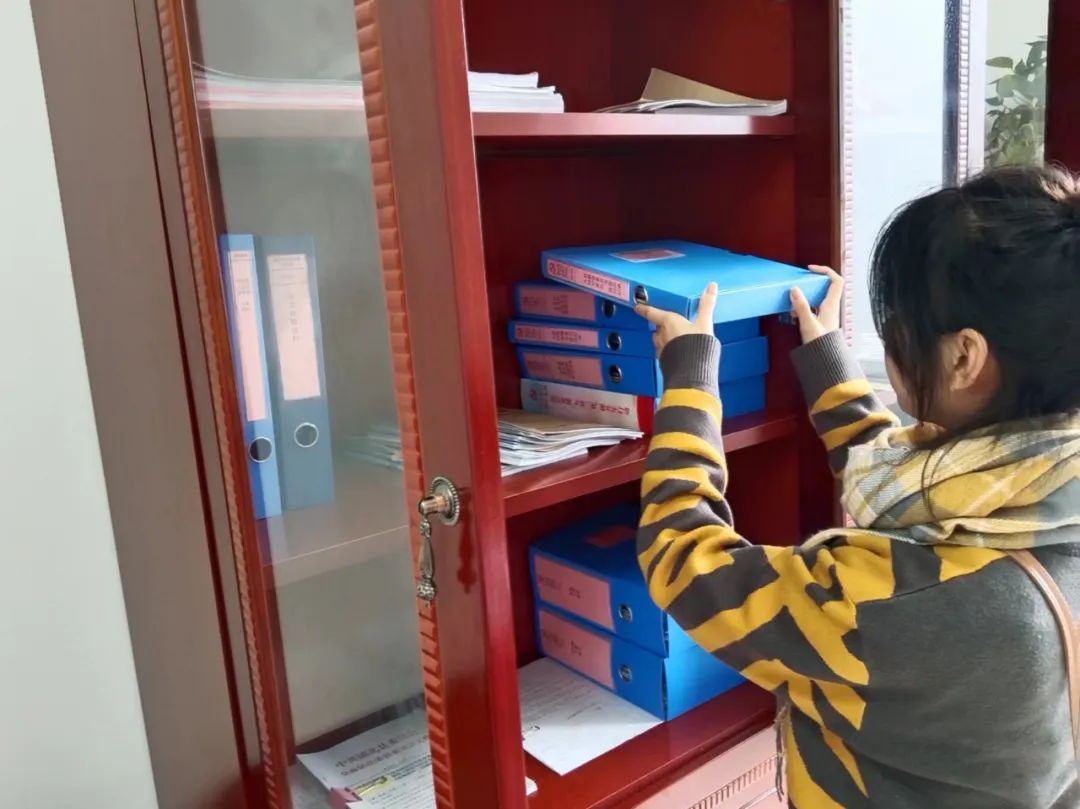 84e637f5f9de42899bc8e8c148647c38.jpg 84e637f5f9de42899bc8e8c148647c38.jpg