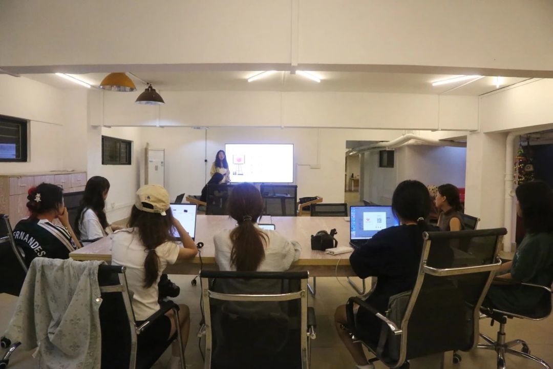 182a1a489d384b05b15ab0981f56084f.jpg 182a1a489d384b05b15ab0981f56084f.jpg