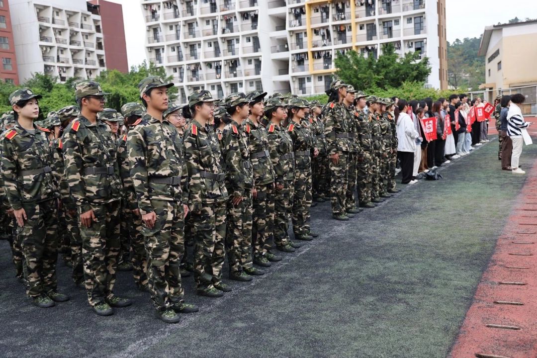 2b06075b608b4d5dadc3e7be54b2f456.jpg 2b06075b608b4d5dadc3e7be54b2f456.jpg