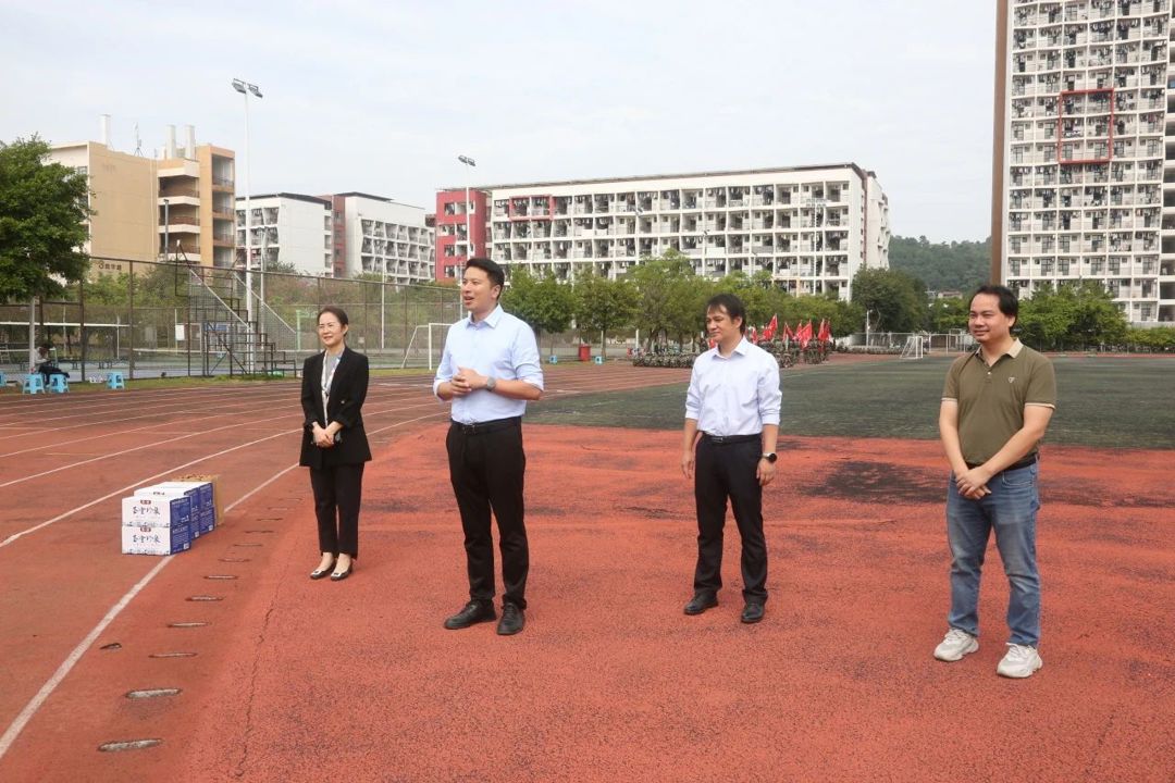 6bc4c0a7673646cf881a8e8ead70e2c0.jpg 6bc4c0a7673646cf881a8e8ead70e2c0.jpg